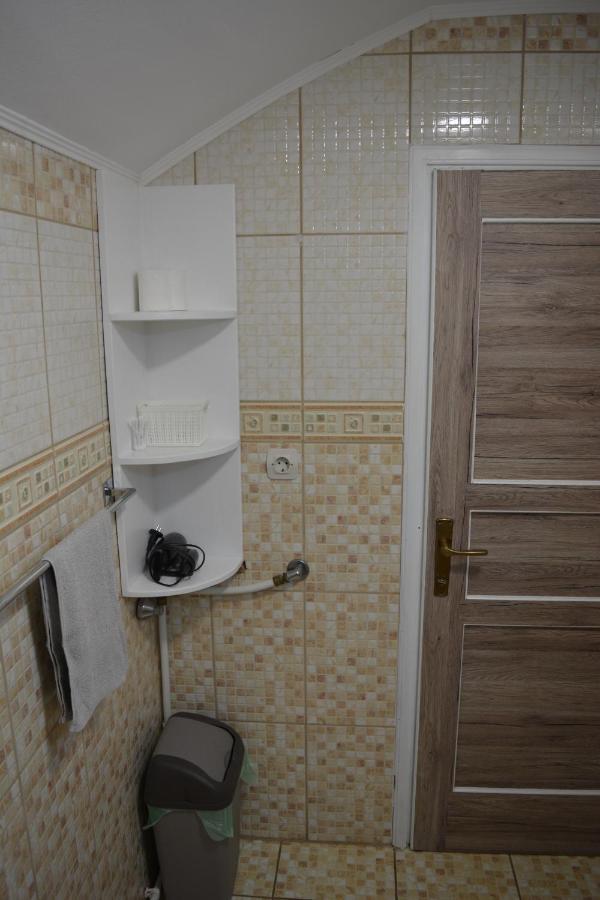 Rooms Lucijana جيزيرسي المظهر الخارجي الصورة