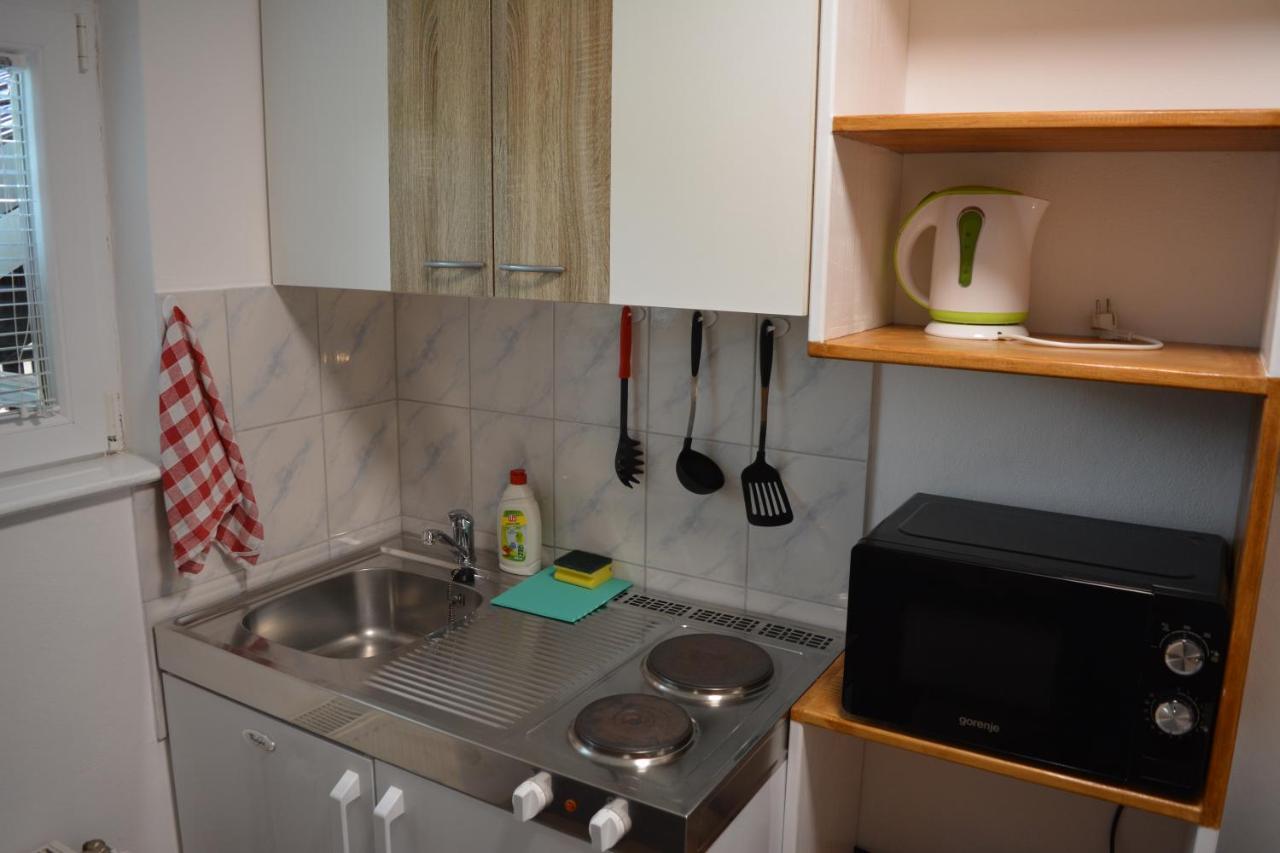 Rooms Lucijana جيزيرسي المظهر الخارجي الصورة